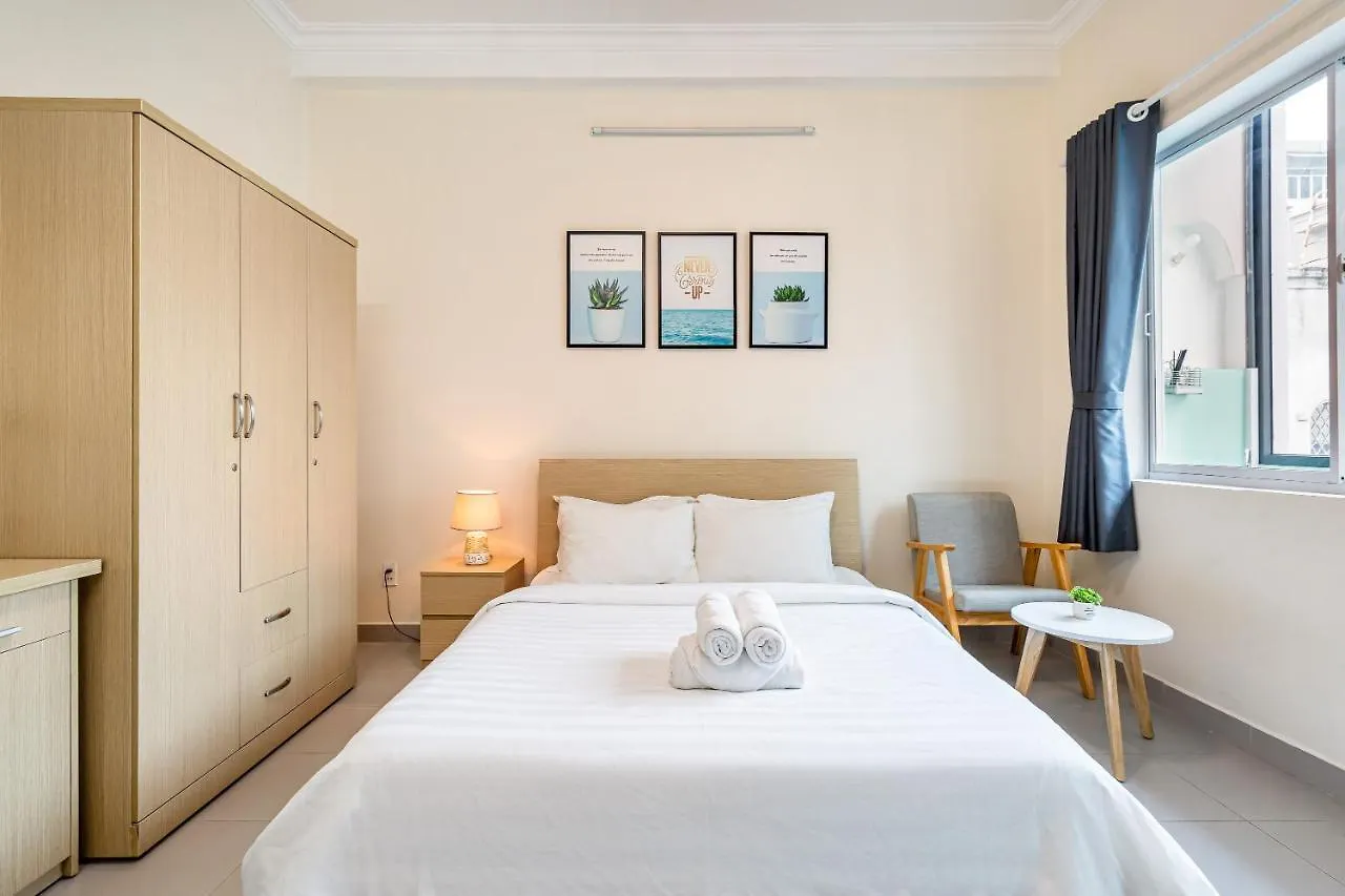 We Home Nguyen Trai Ho Chi Minh City 0*,