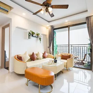 Apartment Saigon Cbd - Infinity Pool, Ho Chi Minh City